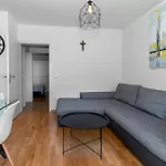 2 Bedroom Awesome In Appartement