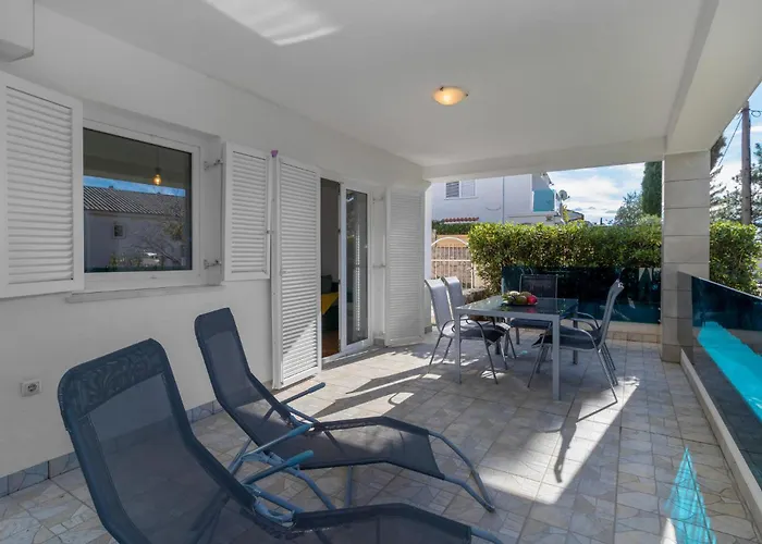 Apartamento 2 Bedroom Lovely In