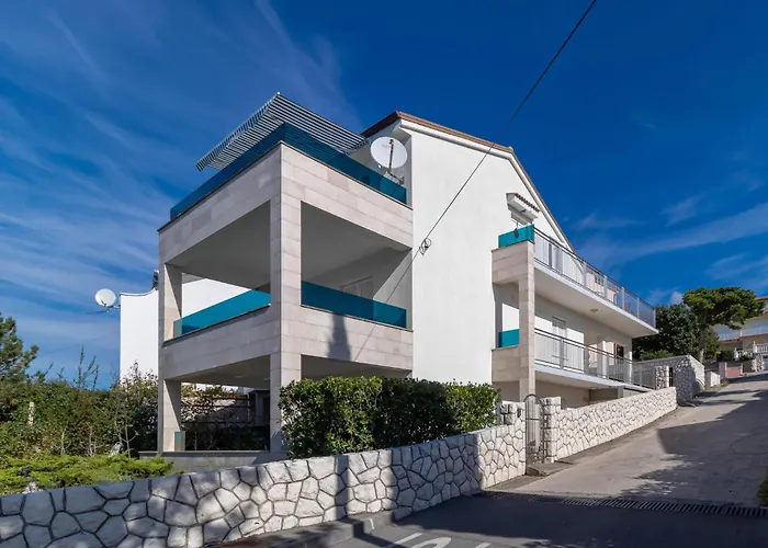 Apartamento 2 Bedroom Lovely In